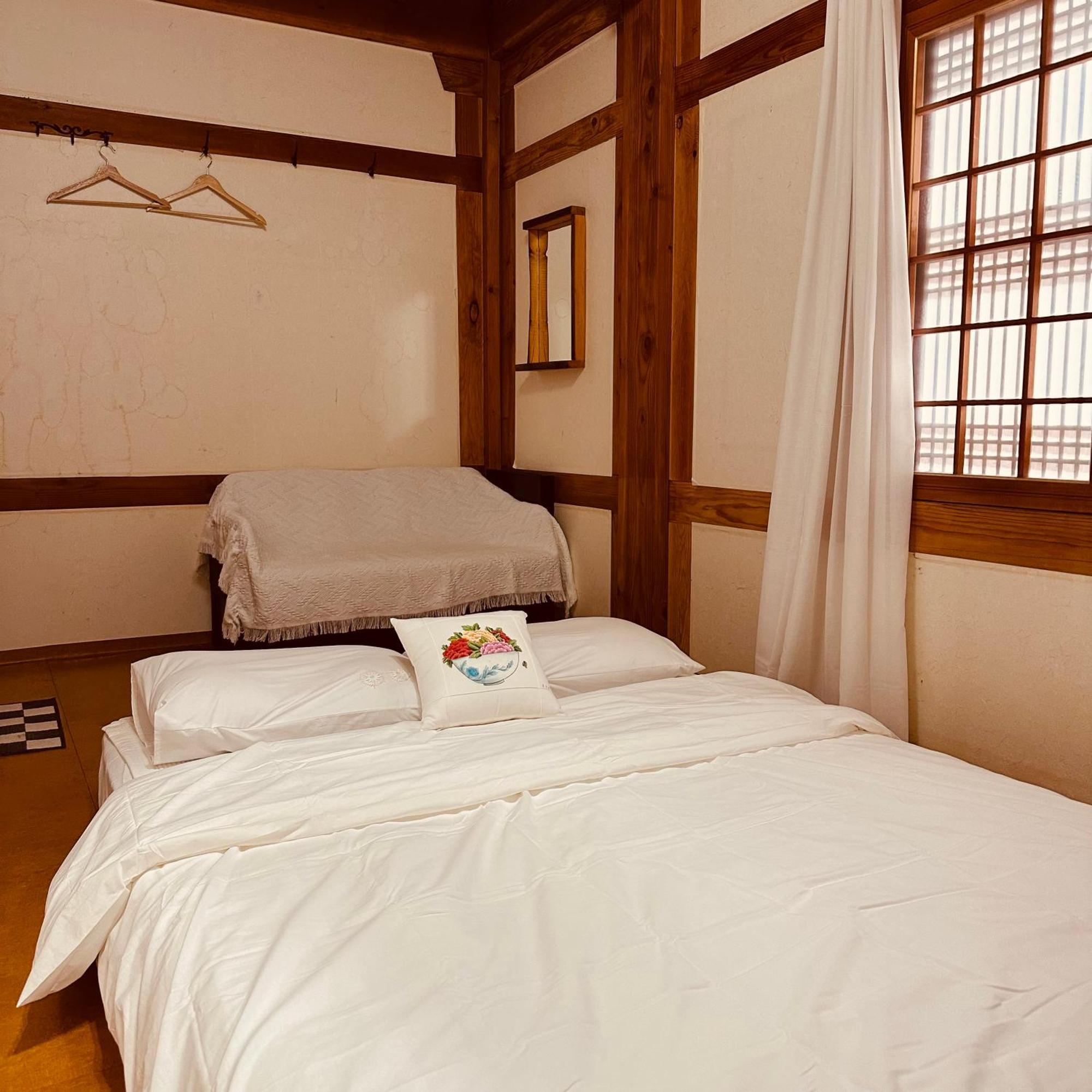 Jeonju Hanok Village Deoksugung Exteriér fotografie